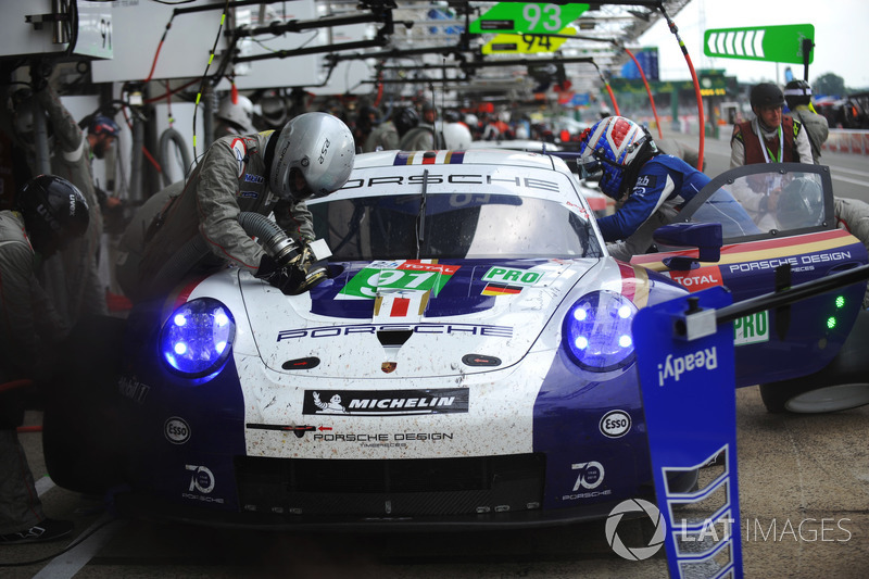 #91 Porsche GT Team Porsche 911 RSR: Richard Lietz, Gianmaria Bruni, Frederic Makowiecki