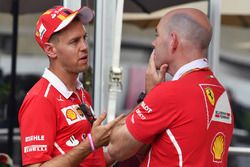 Sebastian Vettel, Ferrari and Jock Clear, Ferrari Chief Engineer