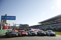 DTM en Super GT wagens op de startgrid