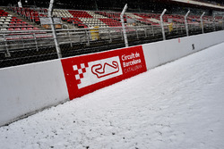 La nieve frena el test