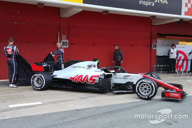 Romain Grosjean, Haas F1 Team, Kevin Magnussen, Haas F1 Team