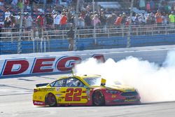 1. Joey Logano, Team Penske, Ford Fusion Shell Pennzoil