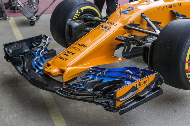 Detail McLaren MCL33
