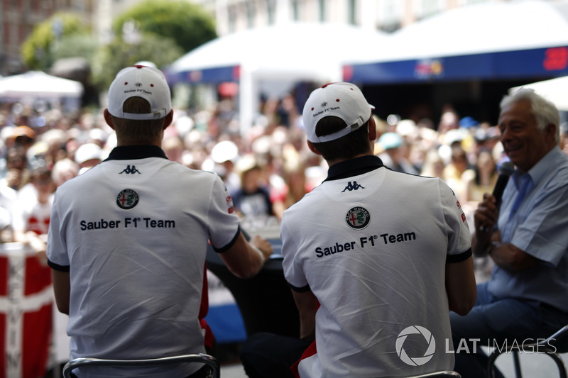 Marcus Ericsson, Sauber and Charles Leclerc, Sauber on stage