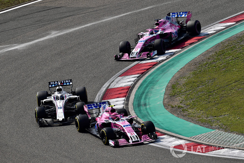 Esteban Ocon, Force India VJM11, Lance Stroll, Williams FW41 and Sergio Perez, Force India VJM11