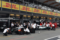 Льюис Хэмилтон и Валттери Боттас, Mercedes AMG F1 W09