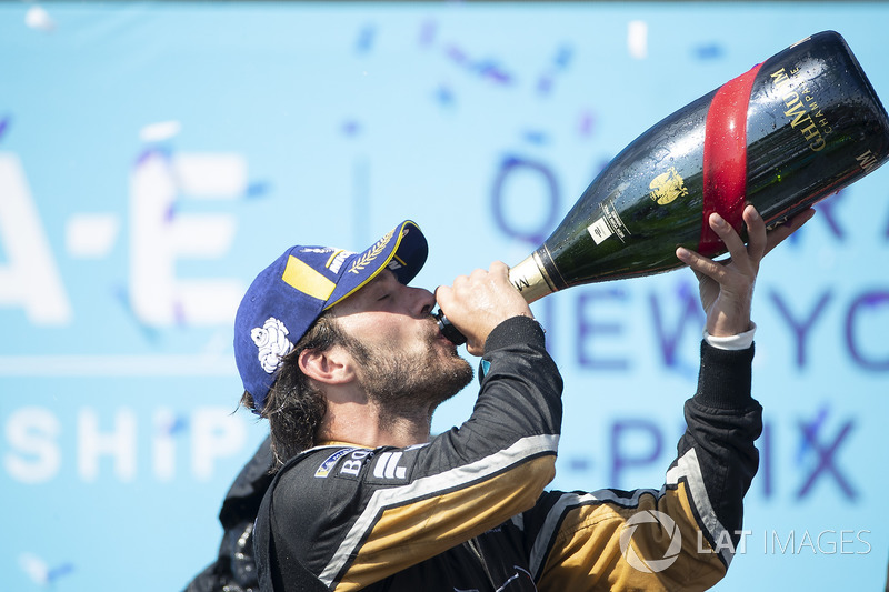 Jean-Eric Vergne, Techeetah, celebra su victoria