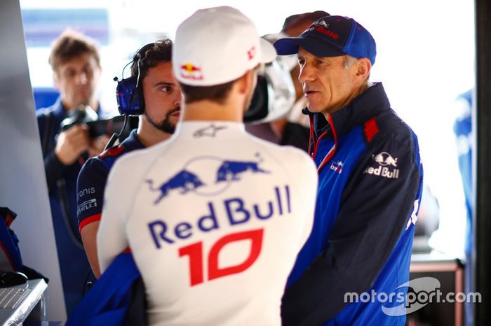 Pierre Gasly, Toro Rosso, and Franz Tost, Team Principal, Toro Rosso