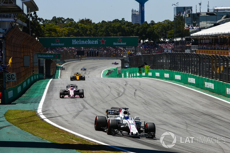 Felipe Massa, Williams FW40, Sergio Perez, Sahara Force India F1 VJM10, Nico Hulkenberg, Renault Sport F1 Team RS17