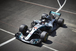 Lewis Hamilton, Mercedes AMG F1 W09
