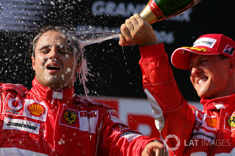 Podium: winnaar Felipe Massa, Ferrari, derde Michael Schumacher