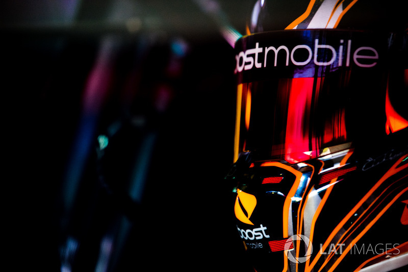 Джеймс Кортни, Walkinshaw Racing