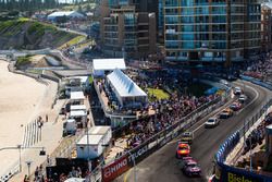 Shane van Gisbergen, Triple Eight Race Engineering Holden