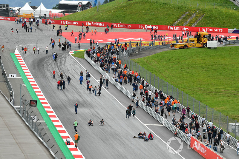 Fans en la pista