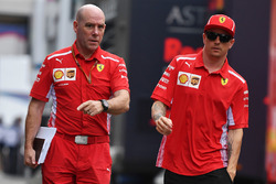 Jock Clear, Ferrari Chief Engineer and Kimi Raikkonen, Ferrari