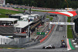 Sergey Sirotkin, Williams FW41 al inicio