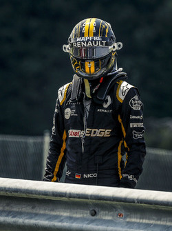 Nico Hulkenberg, Renault Sport F1 Team detenido en la pista
