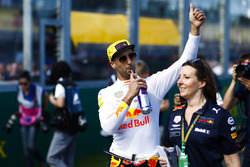 Daniel Ricciardo, Red Bull Racing, en el desfile