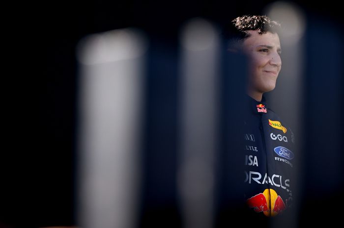 Isack Hadjar, Red Bull Racing