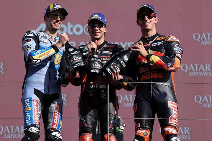 Pedro Acosta, Red Bull KTM Factory Racing, Marco Bezzecchi, Aprilia Racing, Alex Marquez, Gresini Racing