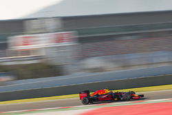 Daniil Kvyat, Red Bull Racing RB12