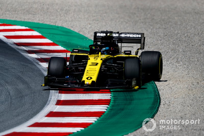 12: Daniel Ricciardo, Renault F1 Team R.S.19, 1'04.790