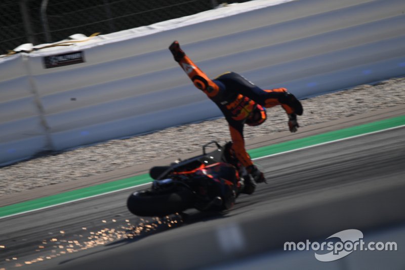 Pol Espargaró, KTM Factory Racing, crash Barcelona Test