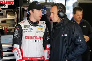 Brad Keselowski, Team Penske, Ford Fusion Discount Tire