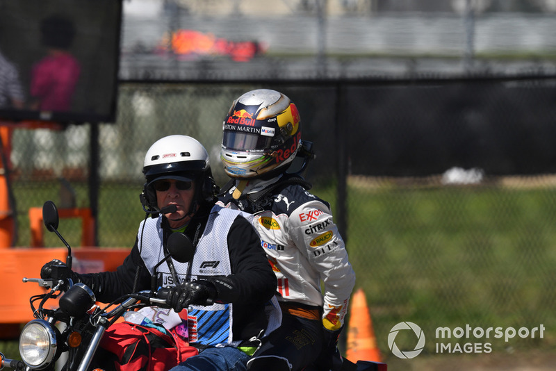 El abandono de Daniel Ricciardo, Red Bull Racing