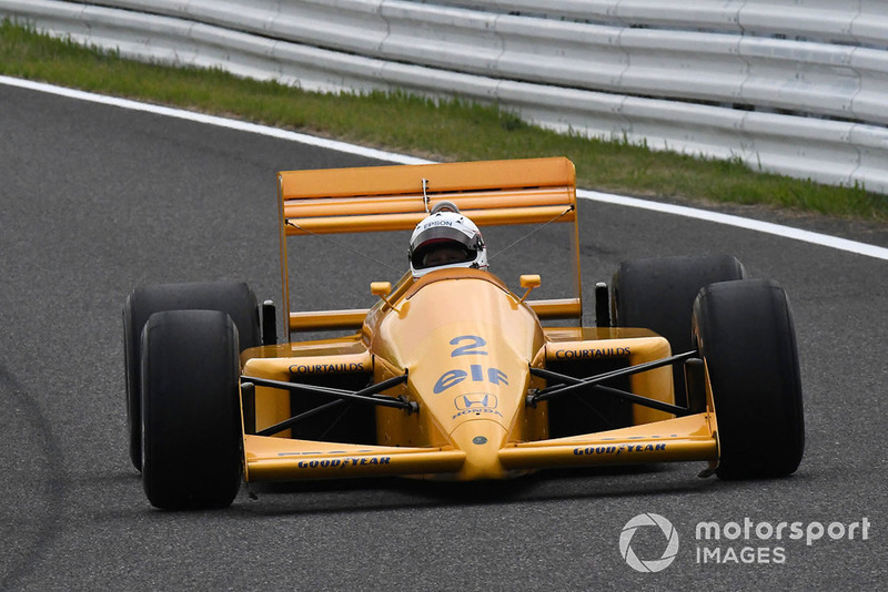 Сатору Накаджима, Lotus 100T, Legends F1 30th Anniversary Lap Demonstration