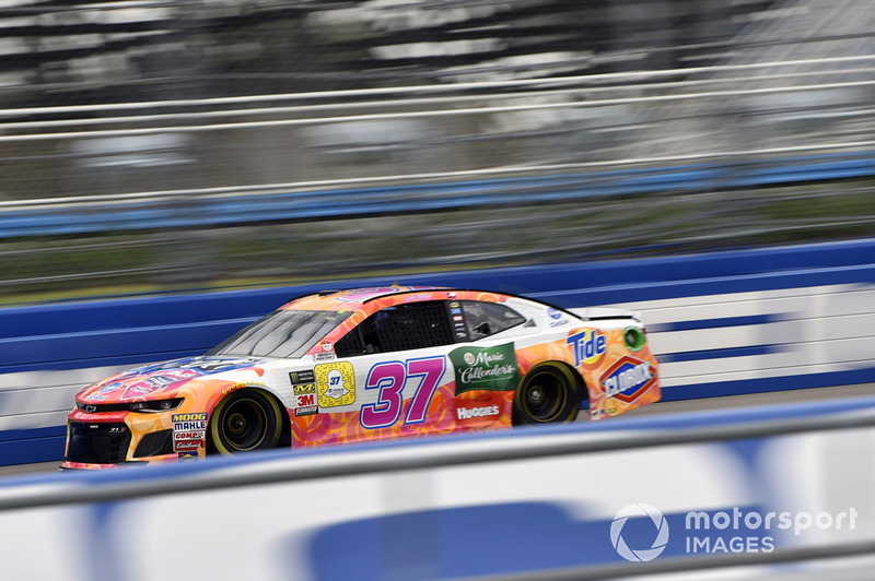 27. Chris Buescher, JTG Daugherty Racing, Chevrolet Camaro Scott Comfort Plus