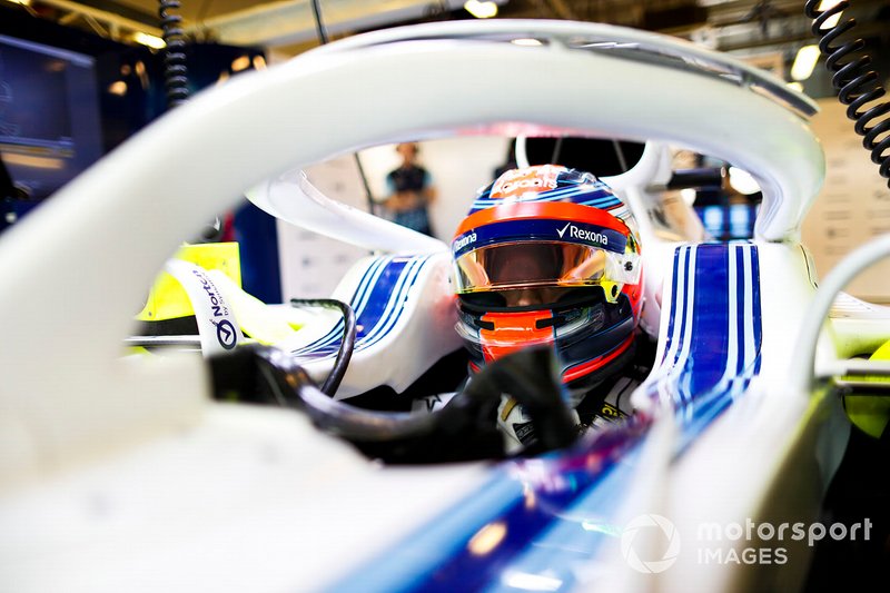 Robert Kubica, Williams Martini Racing, in cockpit