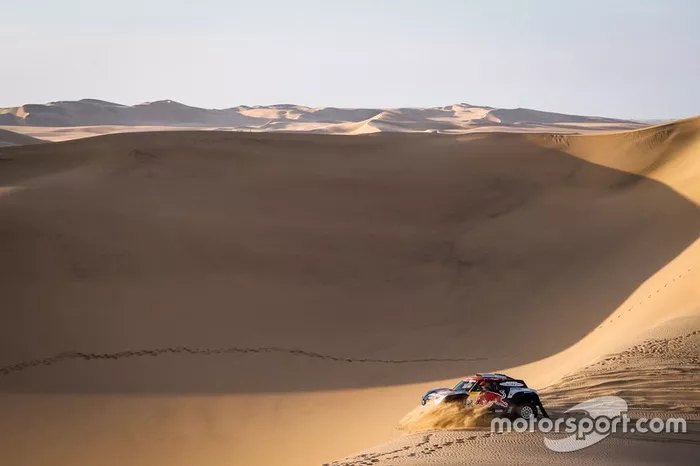 #308 X-Raid Mini JCW Team: Cyril Despres, Jean-Paul Cottret