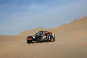 #347 Maxxis Dakar Team: Tim Coronel, Tom Coronel