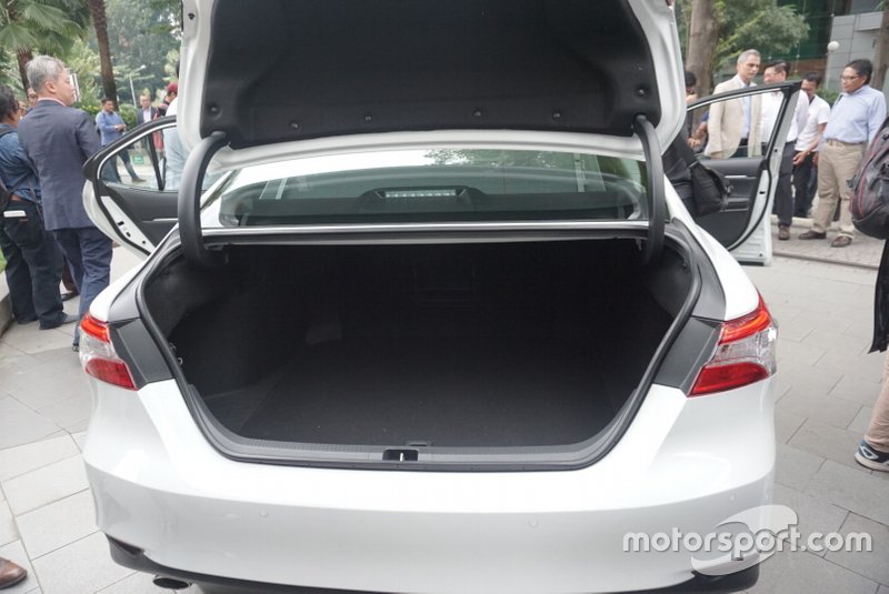 Bagasi All New Toyota Camry