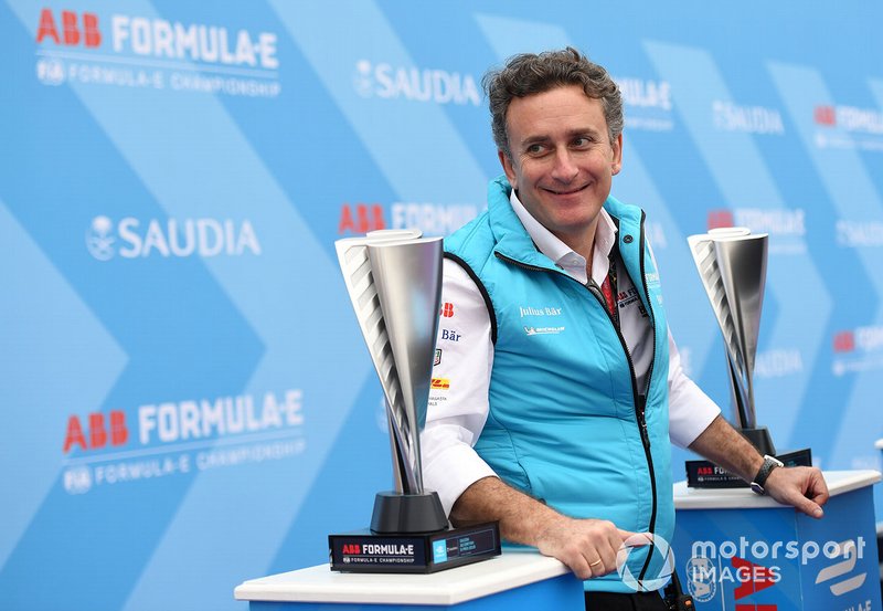 Alejandro Agag, CEO, Formula E, sul podio