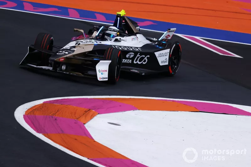 Nick Cassidy, Jaguar TCS Racing