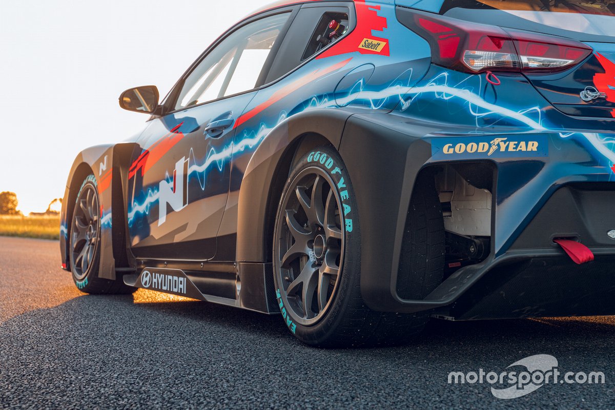 Hyundai Veloster N ETCR