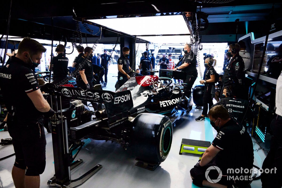 Lewis Hamilton, Mercedes W12