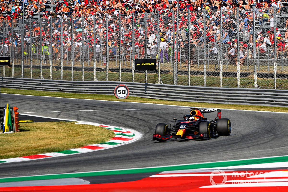 Max Verstappen, Red Bull Racing RB16B