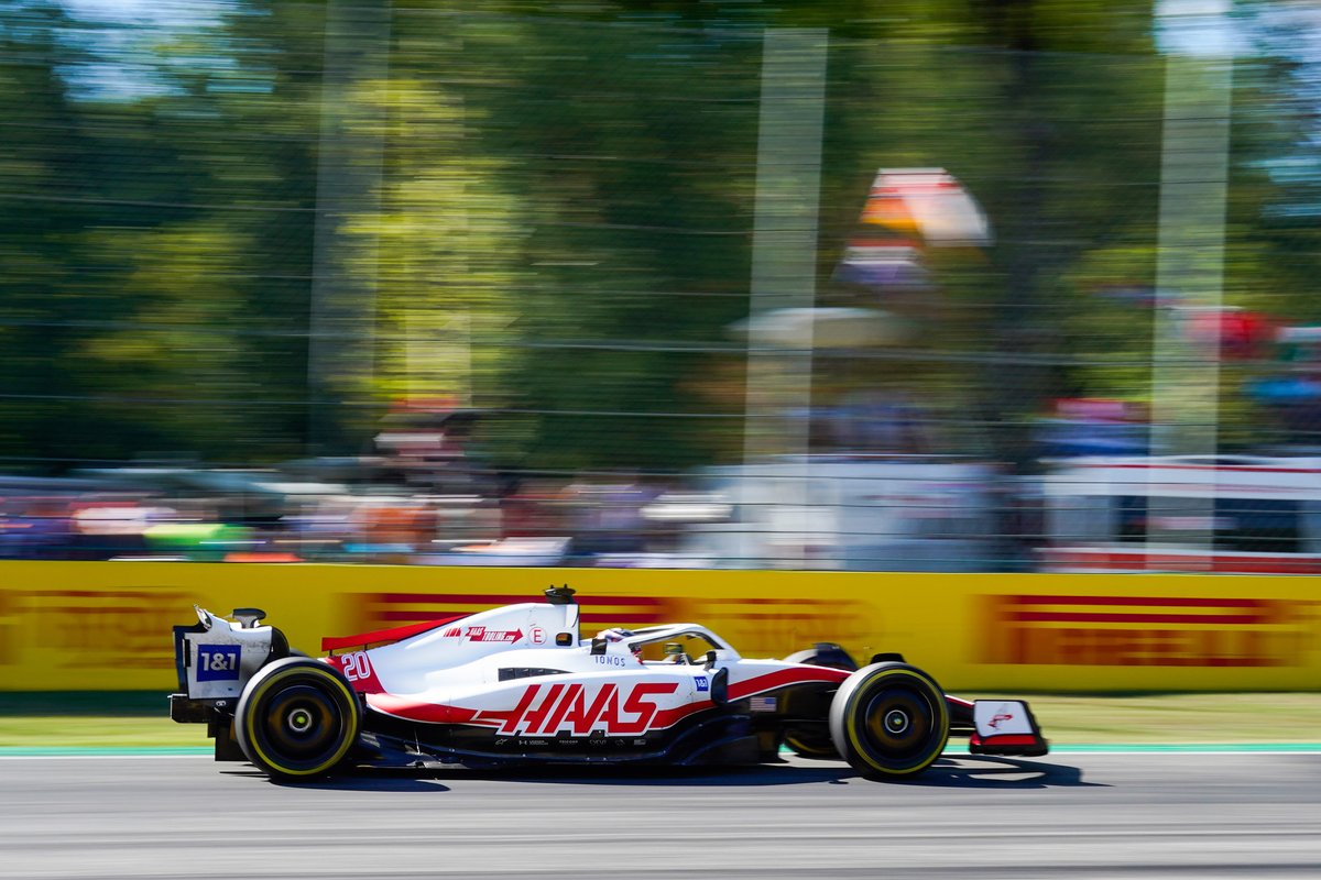 Kevin Magnussen, Haas VF-22