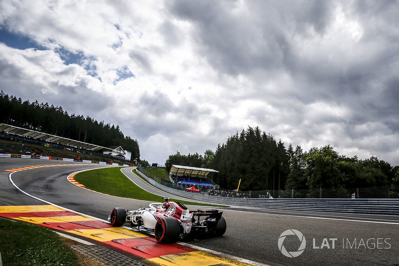 13: Marcus Ericsson, Sauber C37, 1'44.301