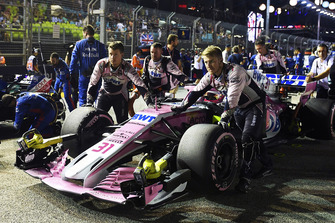 Esteban Ocon, Racing Point Force India VJM11 sur la grille