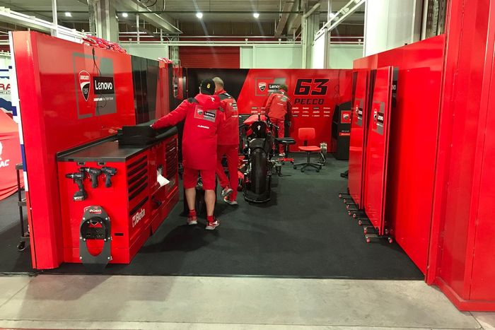 El garaje de Ducati Team