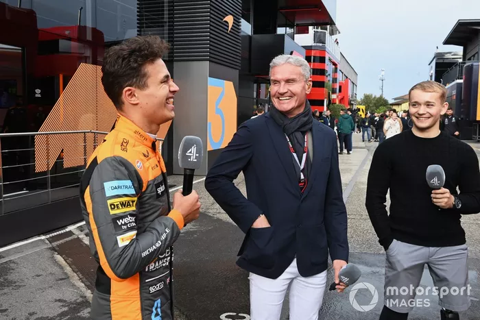 David Coulthard, presentador de televisión, entrevista a Lando Norris, McLaren, 3ª posición, después de la carrera