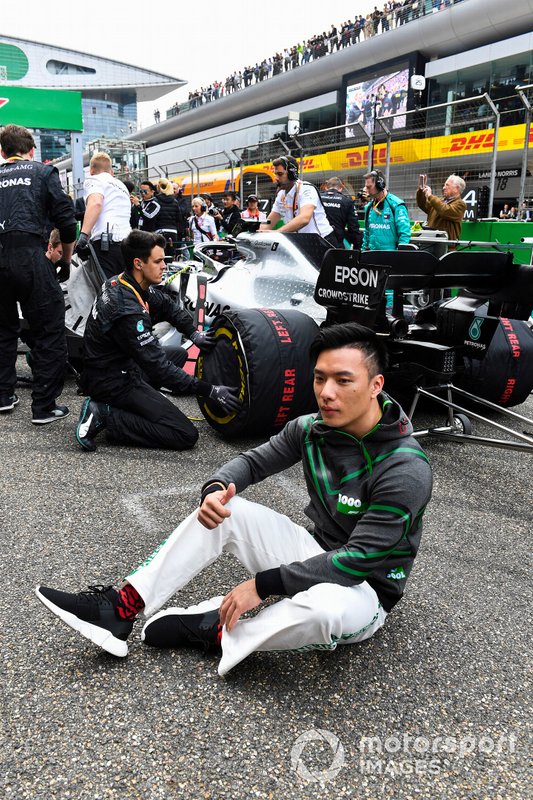 Celebrities on the grid