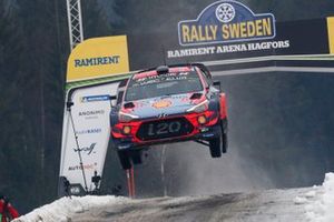 Thierry Neuville, Nicolas Gilsoul, Hyundai Motorsport Hyundai i20 Coupe WRC