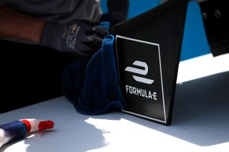 Formula E logo on car bodywork