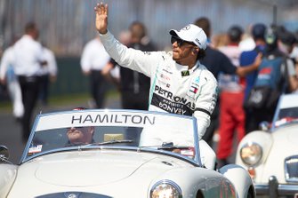 Lewis Hamilton, Mercedes AMG F1, pilotlar geçit töreninde
