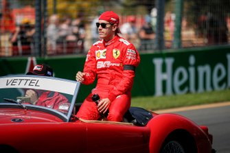 Sebastian Vettel, Ferrari, pilotlar geçit töreninde